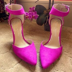 Jessica Simpson: NEW! Suede Pointy Toe Heel
